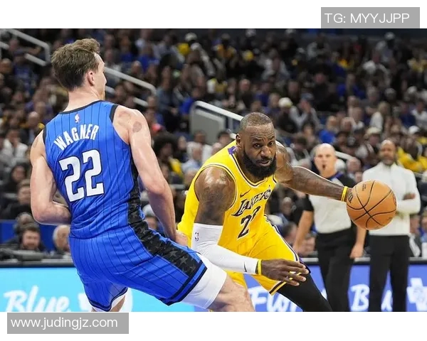 湖人惨败掘金！詹姆斯状态不佳，球队遭遇三连败！