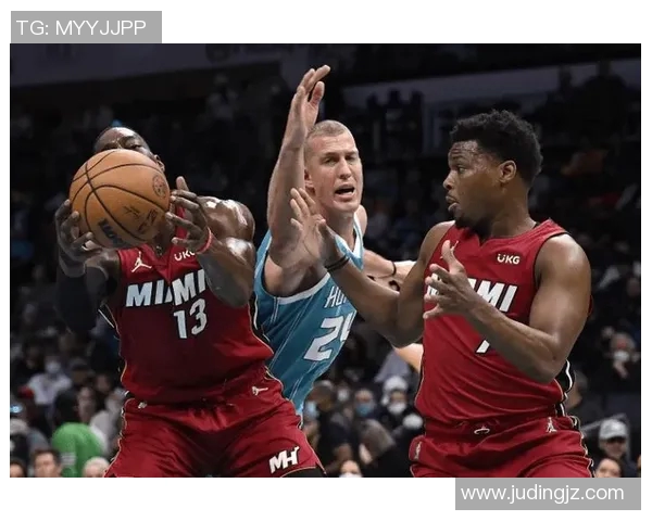 黄蜂横扫热火，成功晋级东部半决赛，书写新篇章