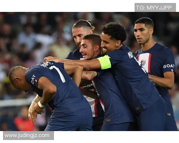 卡瓦尼加盟法甲新军圣埃蒙，携手内马尔征战法甲联赛